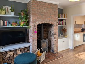 Photo 16- click for photo gallery